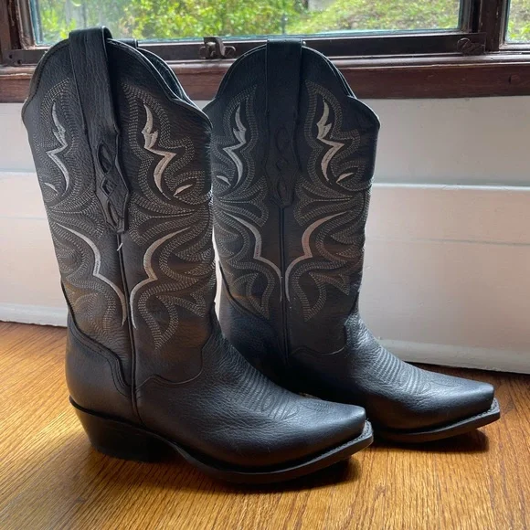 Cowboy boots - worn once! Worn Once! Frye DAISY DUKES Suede Cowboy Boots SZ 7.5 | eBay main image 4